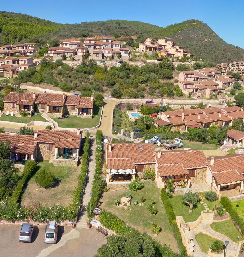 Residence Il Borgo Di Porto Corallo Villaputzu Kültér fotó