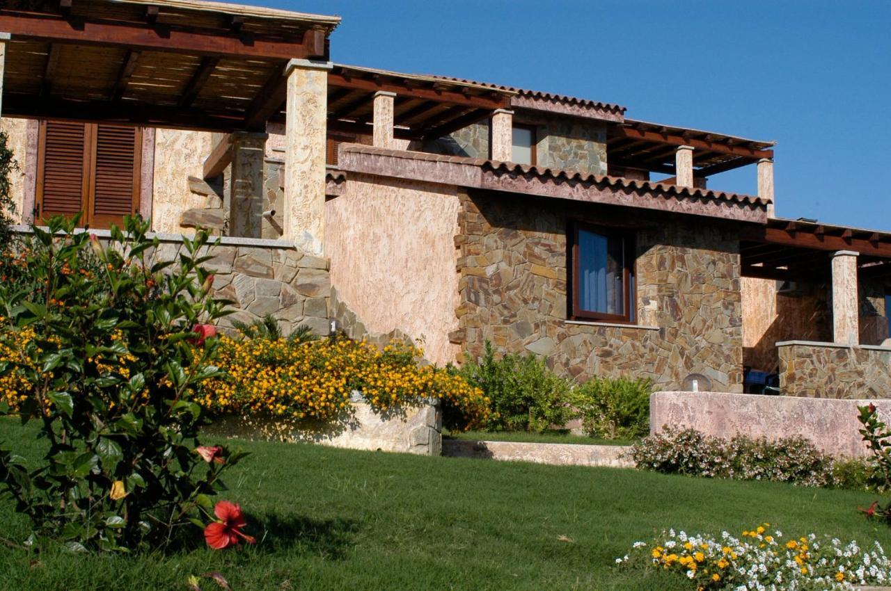 Residence Il Borgo Di Porto Corallo Villaputzu Kültér fotó