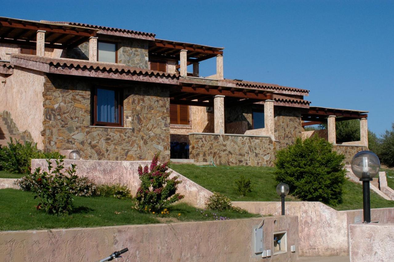 Residence Il Borgo Di Porto Corallo Villaputzu Kültér fotó